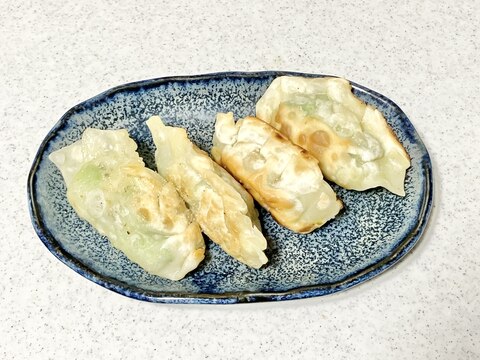 簡単⭐︎アボカド包み餃子